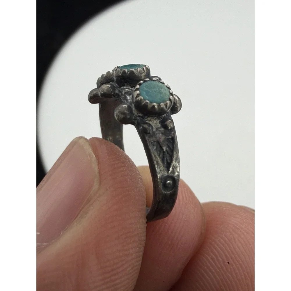 Vintage Sterling Silver Green Turquoise Baby Ring Size 1.5
